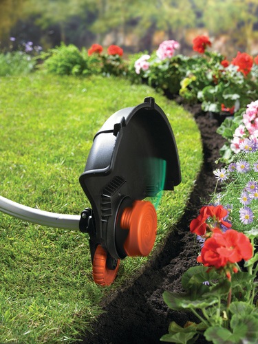 35cm 900W Electric Strimmer® Grass Trimmer - GL9035 | BLACK+DECKER